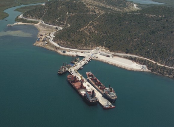 Güllük Limanı İşletme Binaları