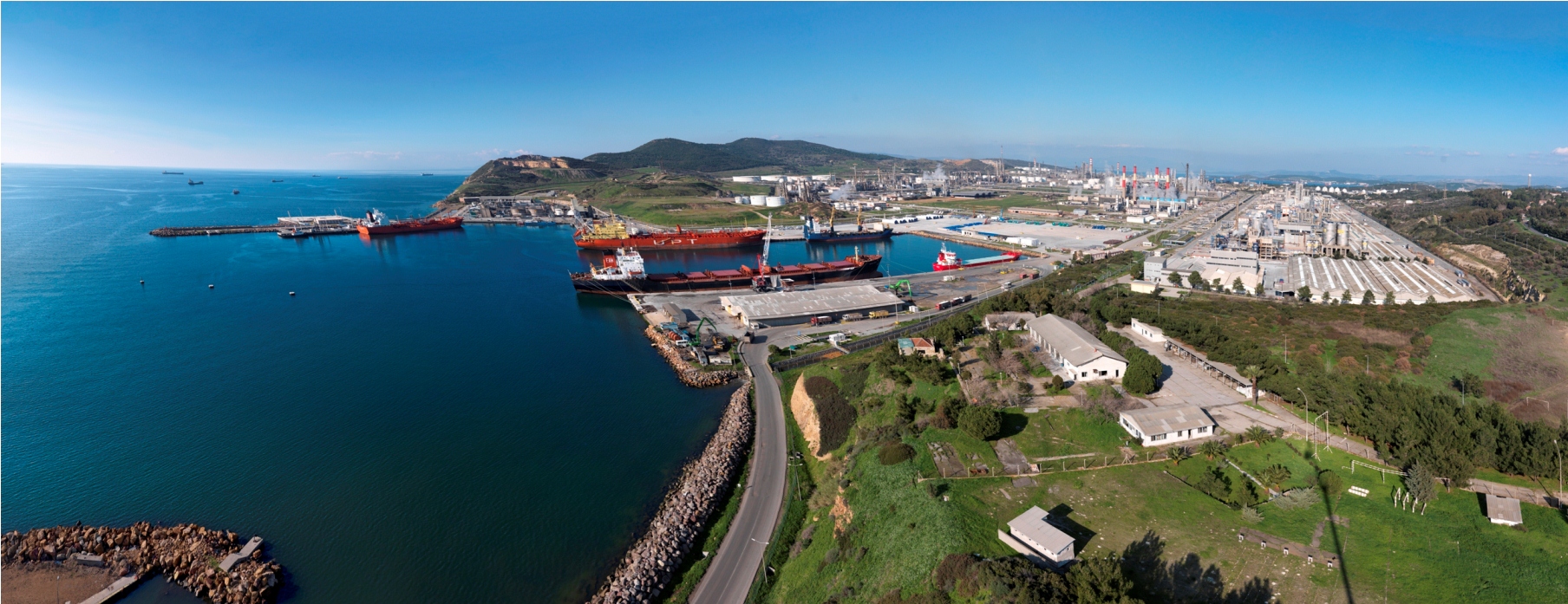 Petkim Limanı İşletme Binaları