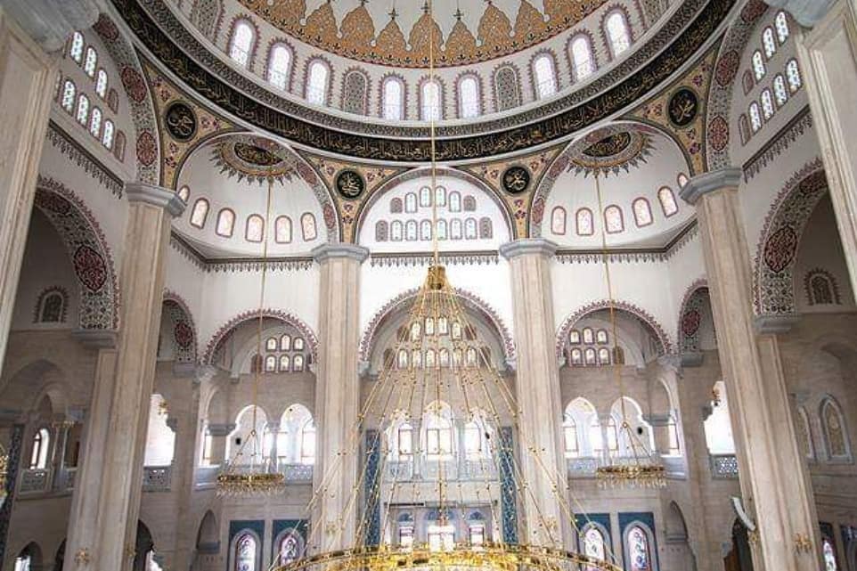 21-CORUM-CAMII-08 - Görsel 9